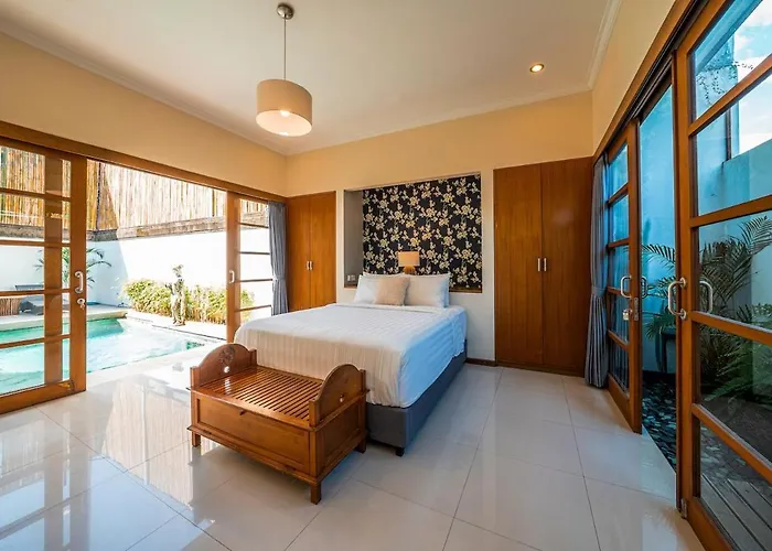 Apartment Exclusive 3br Pool 700m From Seminyak (Bali)