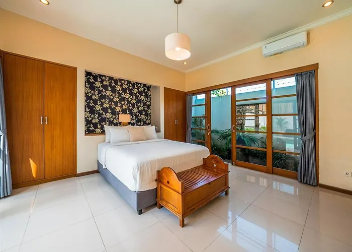 Exclusive 3br Pool 700m From Apartment *