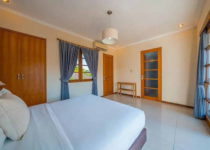 Exclusive 3br Pool 700m From *